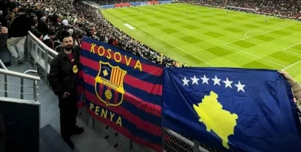 Flamuri i Kosovës valëvitet në stadiumin “Camp Nou”
