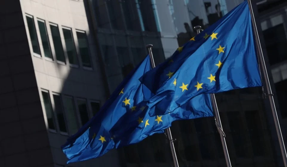 BE kërkon nga Serbia të zgjedhë mes Rusisë dhe integrimit evropian