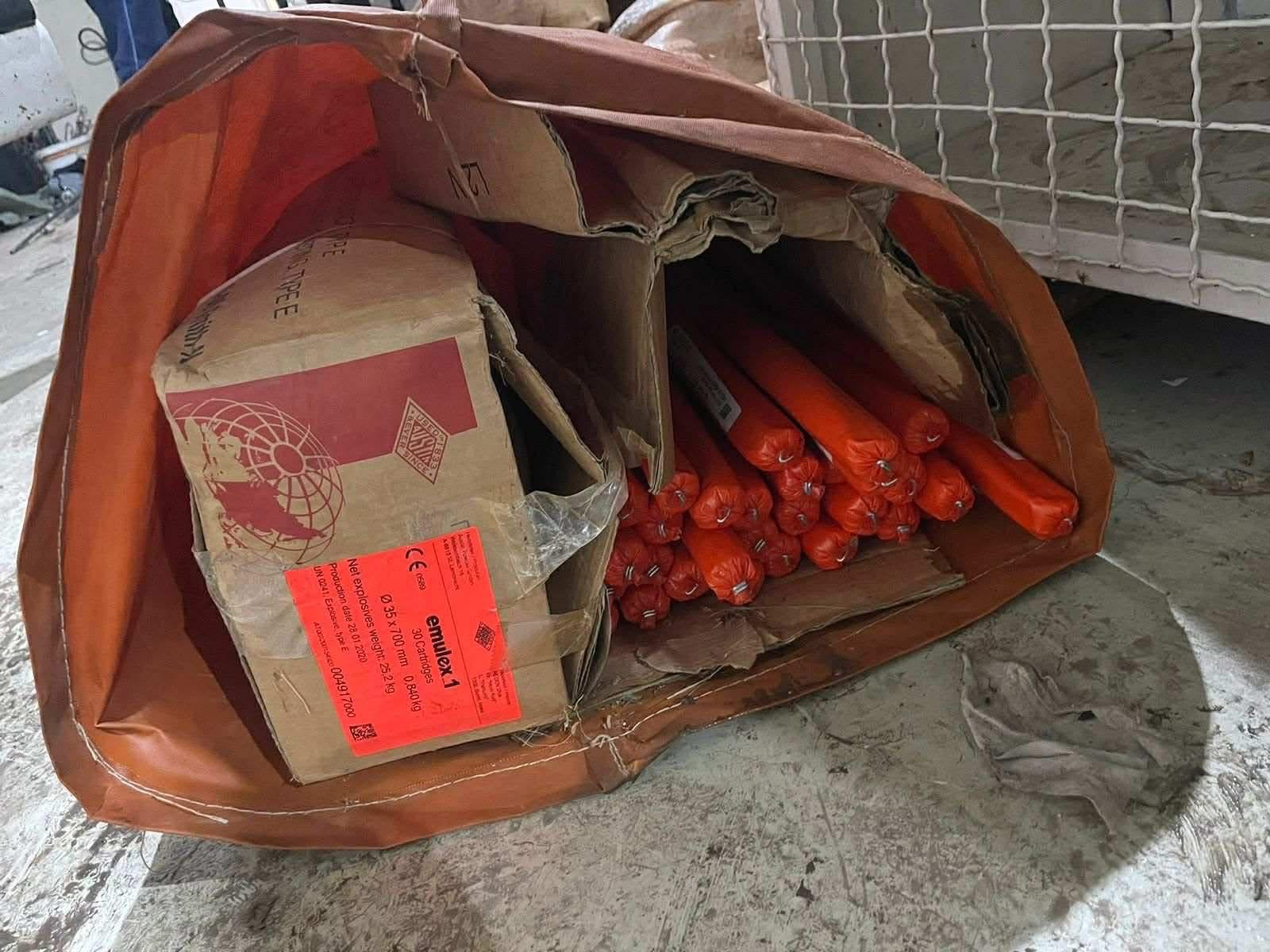 Rreth 300 kg eksploziv bllokohen në pikën kufitare Vërmicë