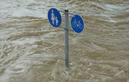 Moti i javës: Ndryshime dhe reshje shiu në parashikim