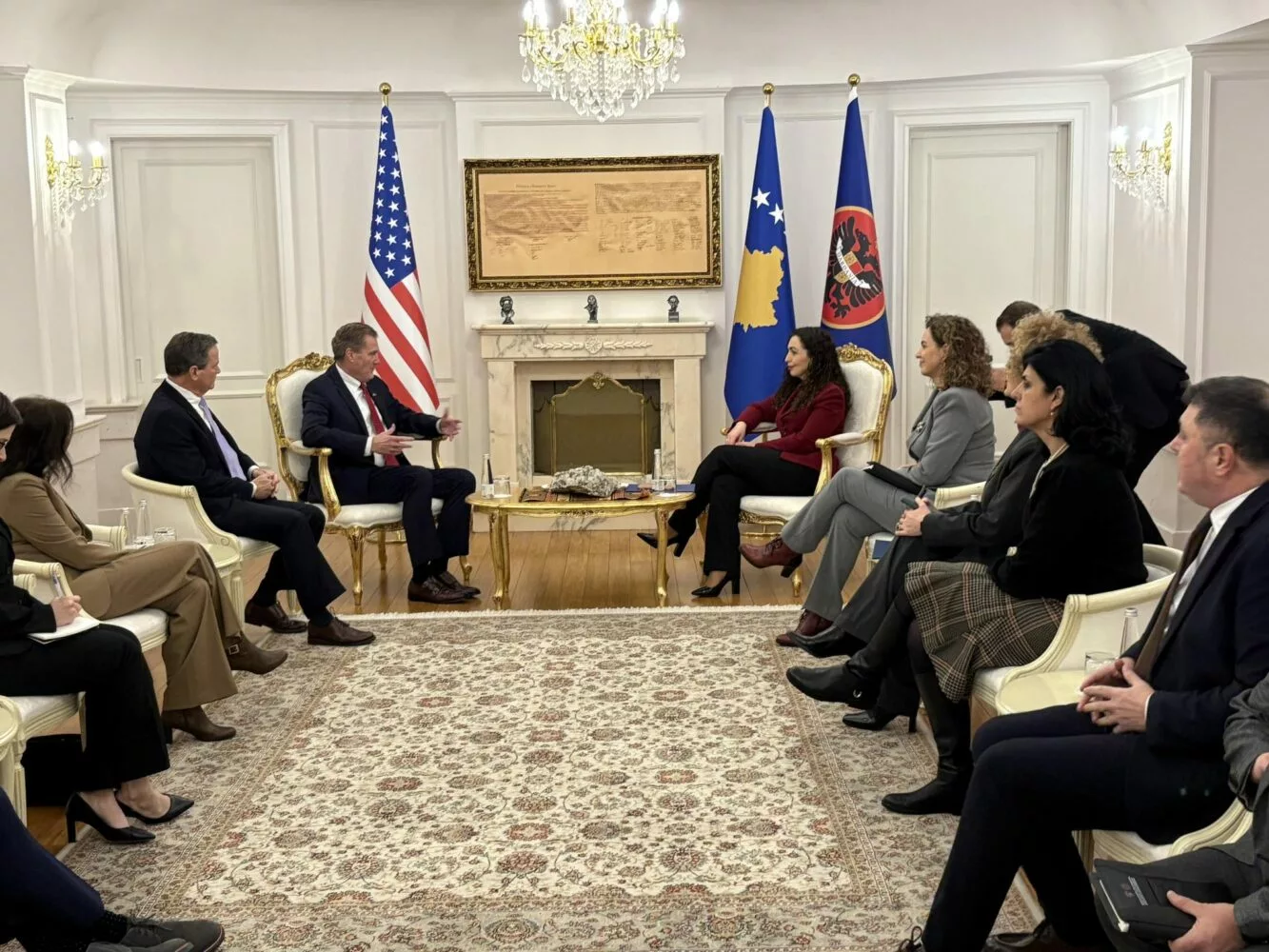 Presidentja Osmani pret delegacionin e Kongresit Amerikan