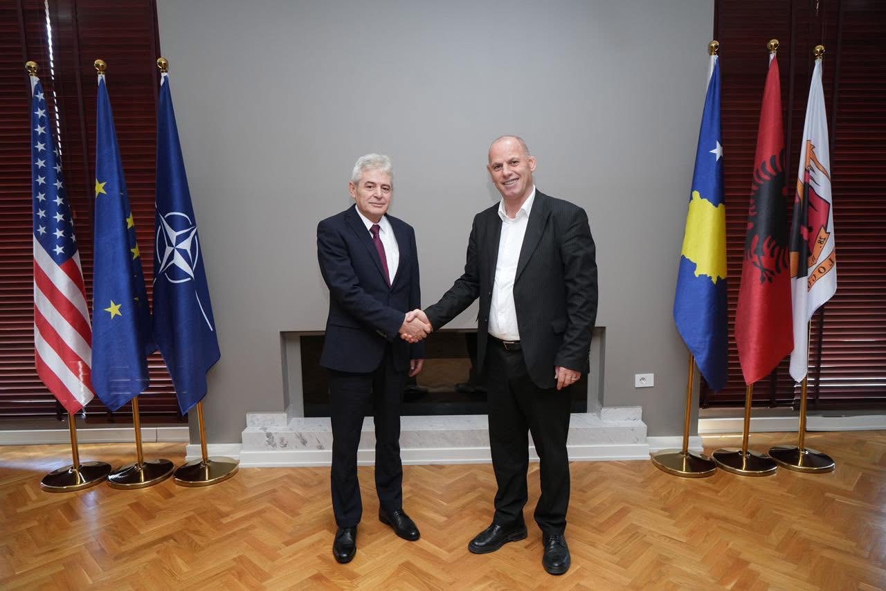 Kryetari i Drenasit falënderon Ahmetin për mbështetjen në zgjedhje