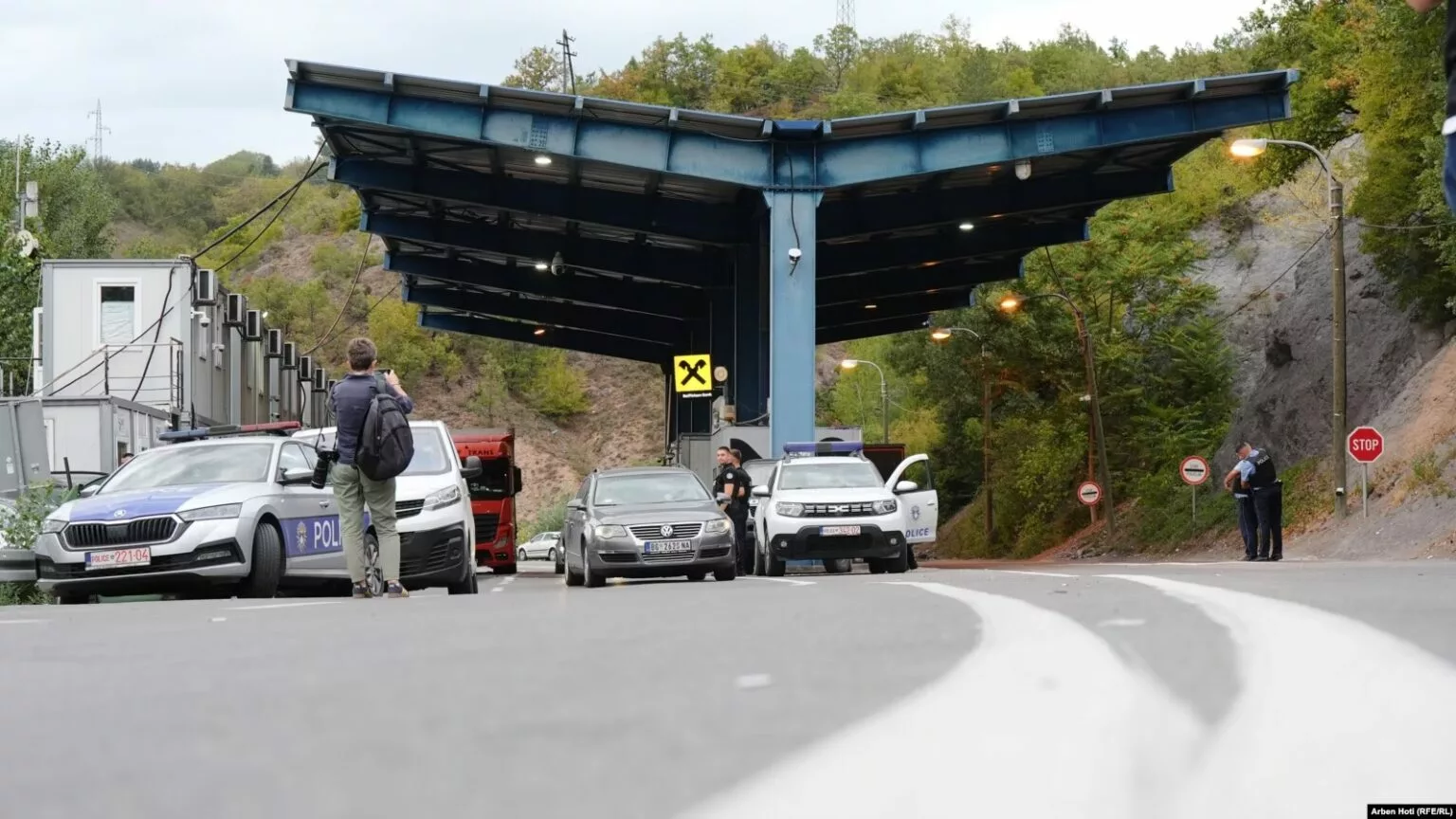 Apel për ndihmë: Vajza kërkon ndihmë për babanë në Serbi