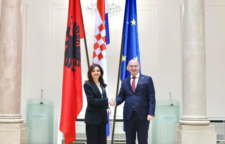 Spiropali dhe ministri kroat diskutojnë marrëveshjen rajonale