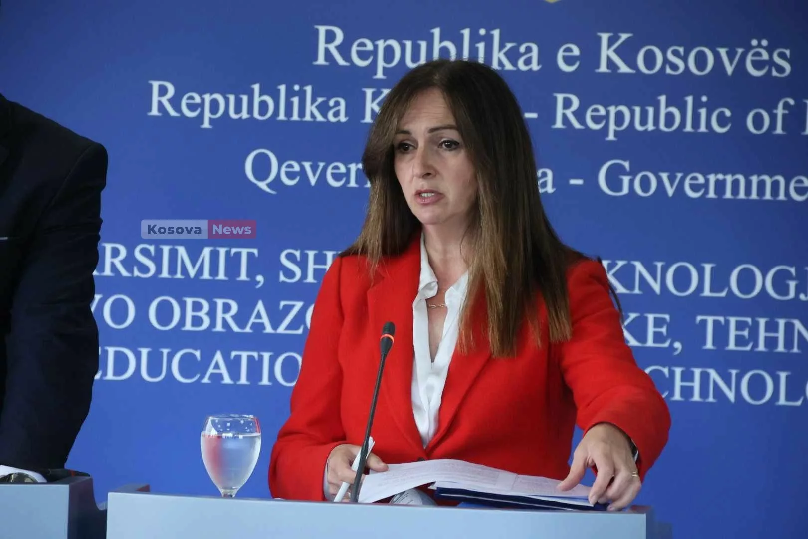 Lista e studentëve që fituan bursa nga Ministria e Arsimit