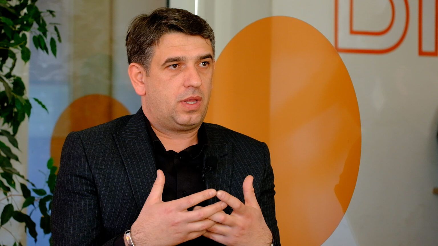 Maloku: Egocentrizmi i LVV shkak për gjendjen aktuale të Kosovës