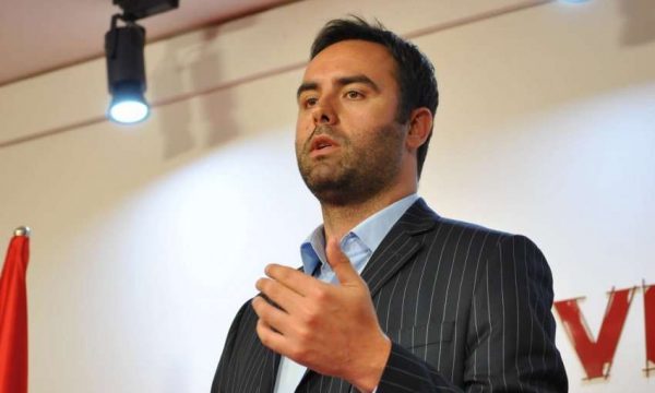 Konjufca kritikon opozitën: Synojnë bllokimin e procesit politik