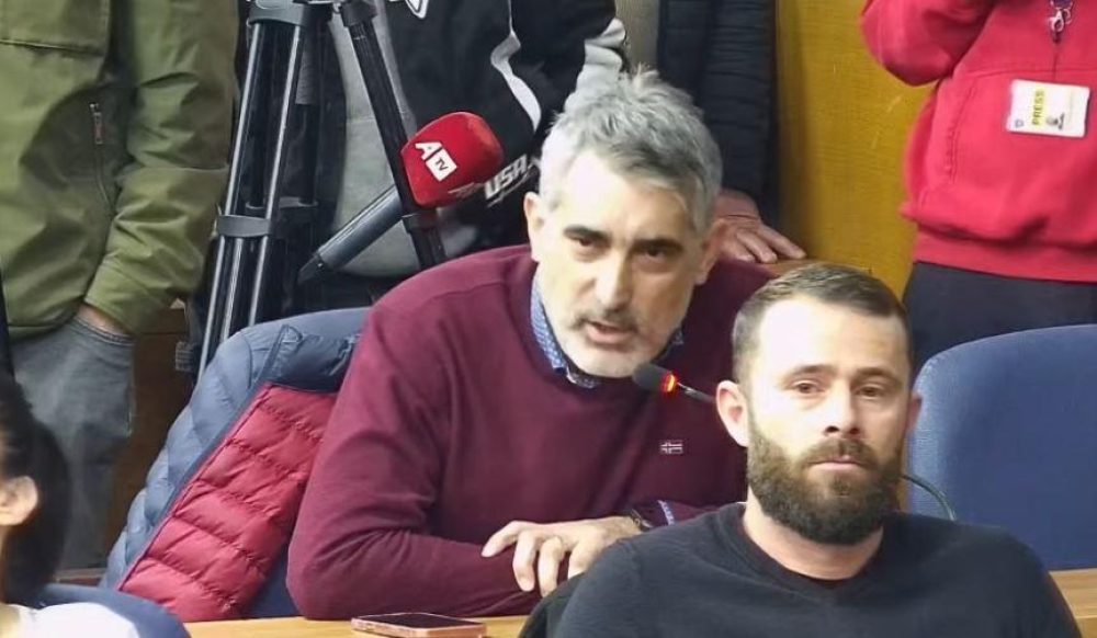 Dhëndri i Aliut kritikon VV-në për marrëveshje pronash në Prishtinë