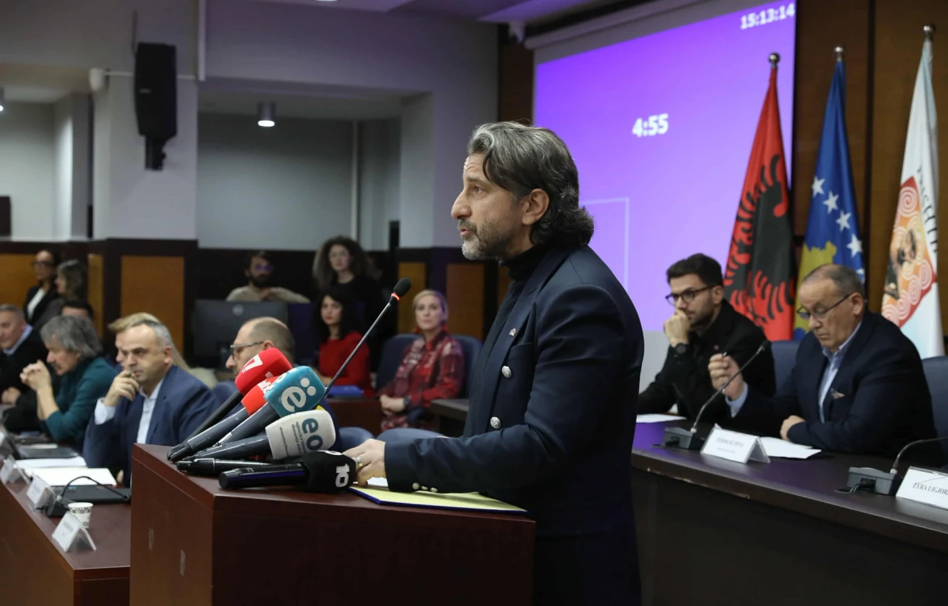 Prishtinë: Rihapja e rrugës për operatorët e transportit publik