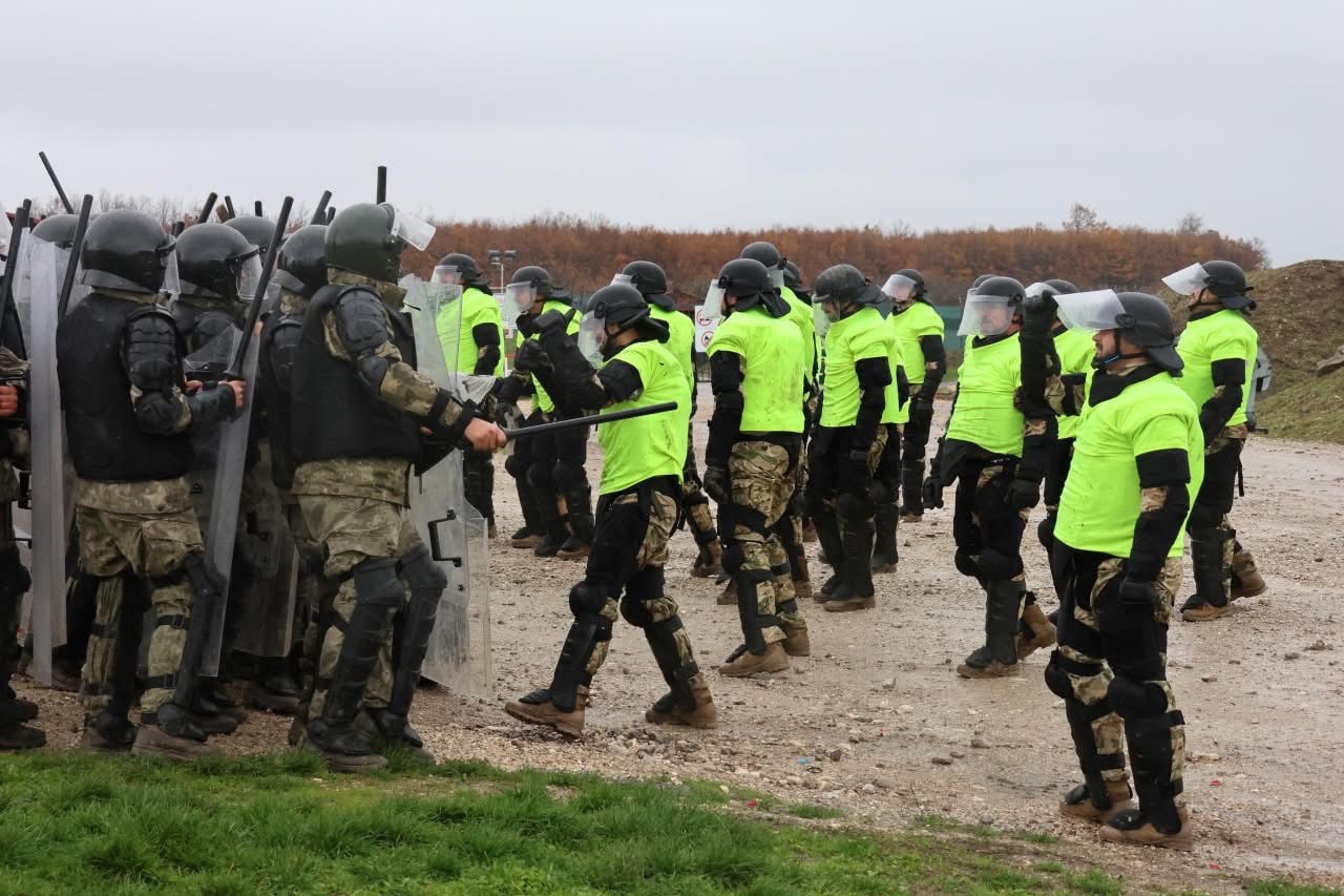 KFOR: Ushtria turke dhe instruktorët hungarezë stërvitje për turmat