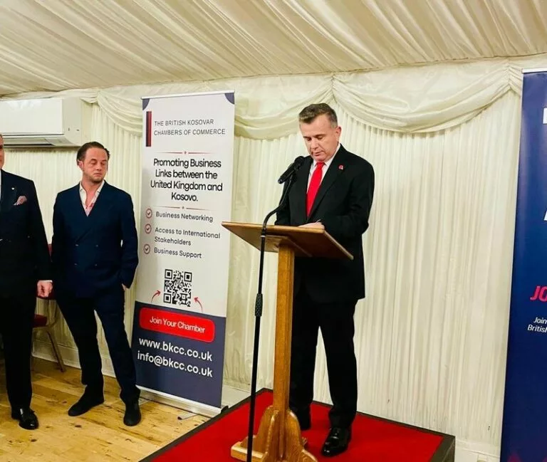 Balla: Shqiptarët kontribuojnë pozitivisht në Britani