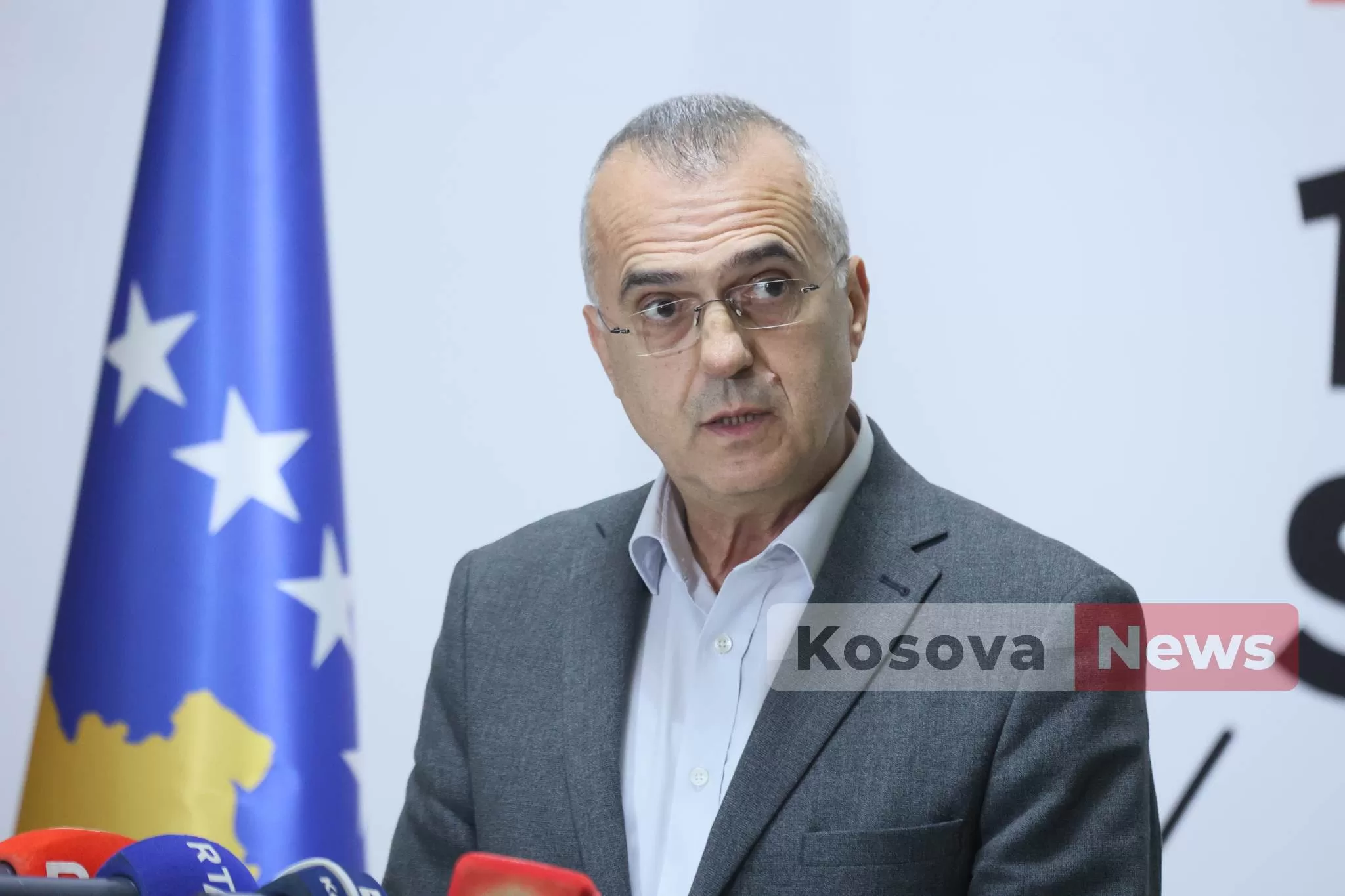 Dugolli: Partitë ish-opozitare kanë ndikuar negativisht shtetin