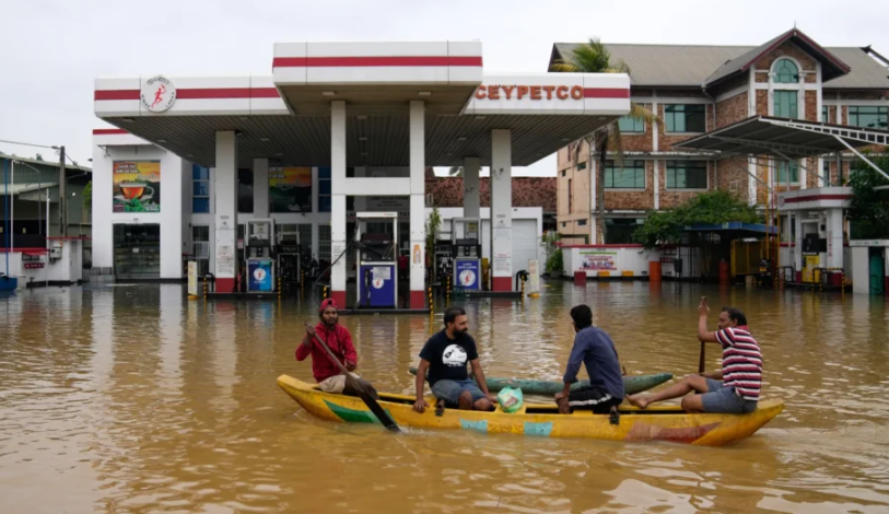 Sri Lanka përmbytet: Mbi 150 viktima dhe qindra të zhdukur
