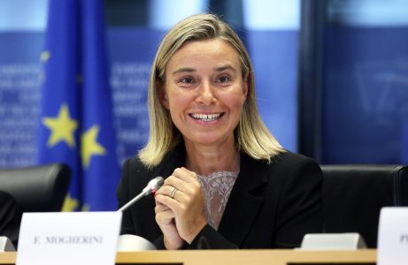 Ish-përfaqësuesja e BE, Mogherini, ndalohet nga autoritetet