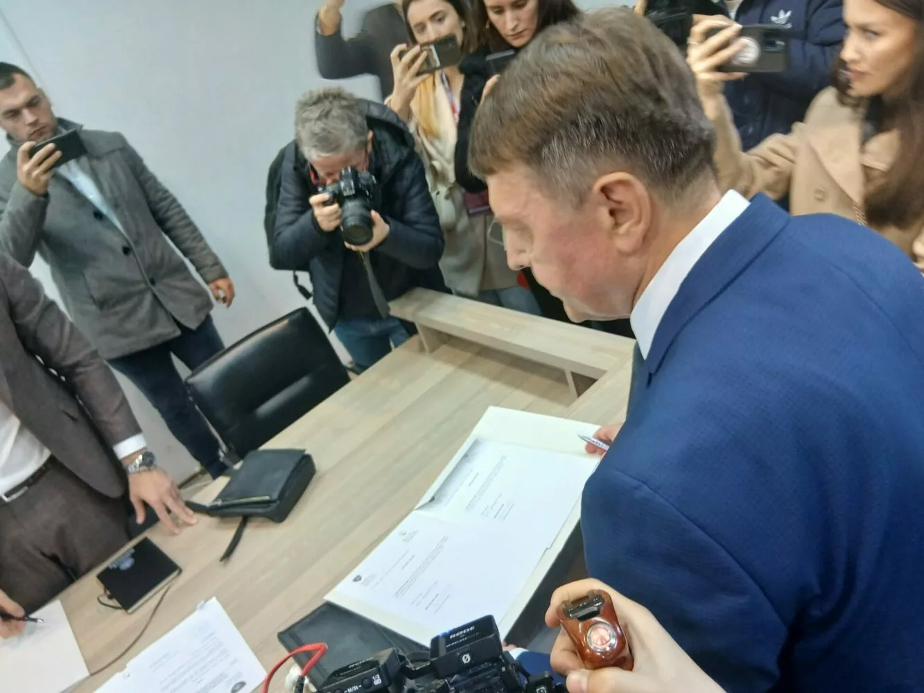 Kryetari i ri i Zveçanit, Miloviq, premton bashkëpunim institucional