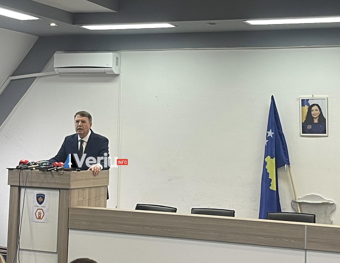 Kryetari i Zveçanit: Do të bashkëpunoj me institucionet në Kosovë