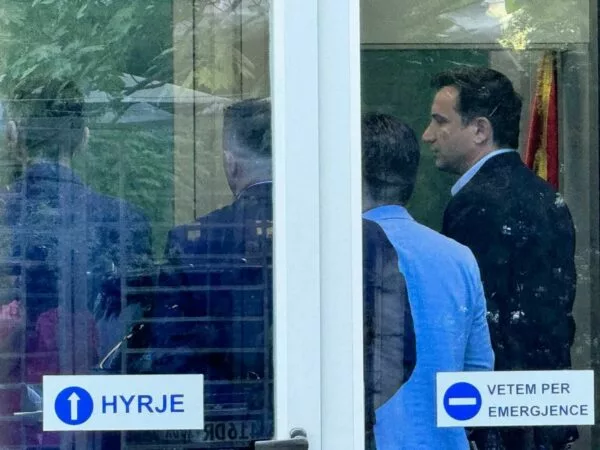 Seanca për Erion Veliajn shtyhet për një datë të mëvonshme