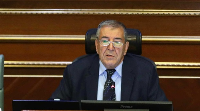 Avni Dehari njofton kandidaturën, mbështet VV-në për zgjedhjet