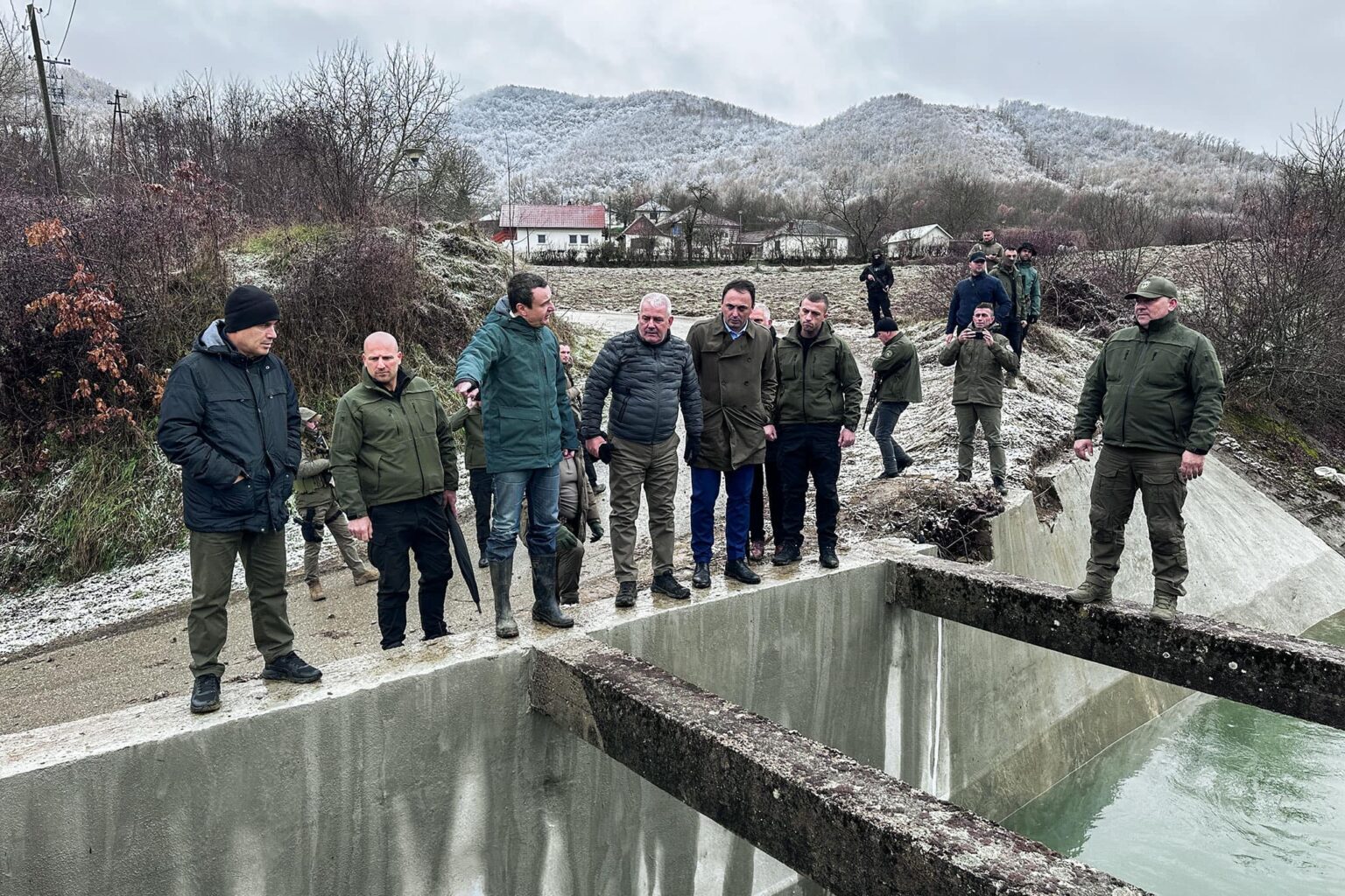 Kurti: Të dyshuarit për sulmin ishin në struktura ilegale serbe