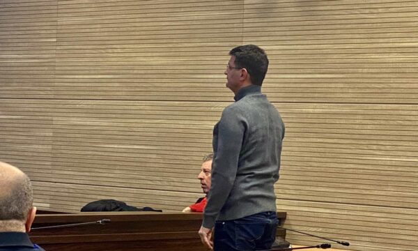 Avokatët kërkojnë lirimin e ish-drejtorit të AKI-së në çështjen “Gylenistët”