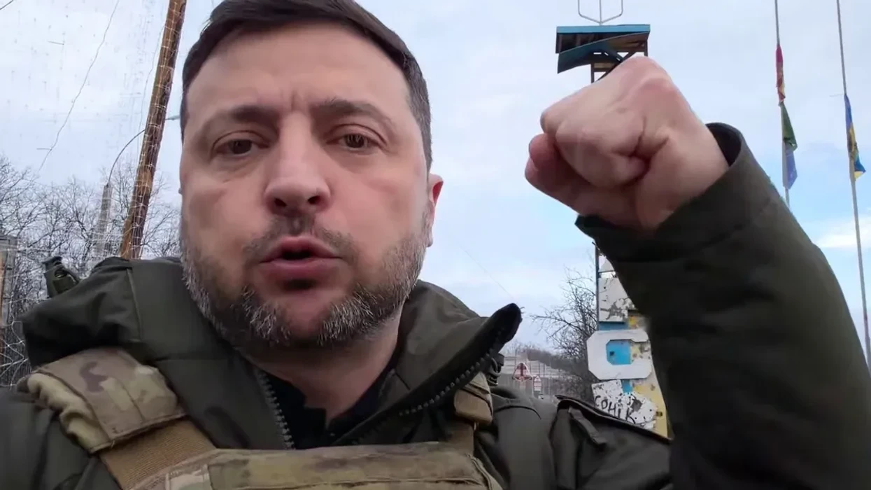 Zelensky publikon video nga Kupiansku pas pretendimeve të Putinit