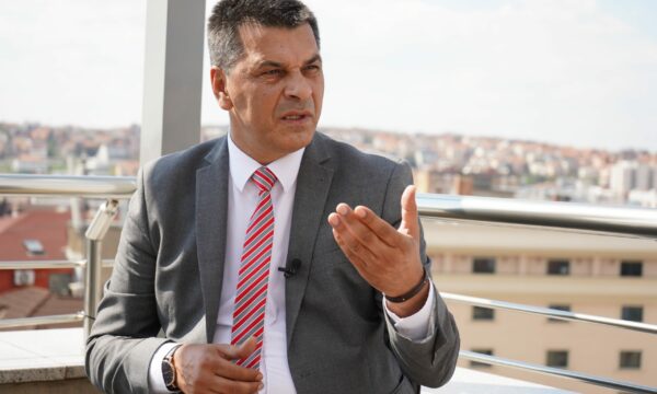 Kryeziu: Fushatat zgjedhore të fokusohen në programe konkrete