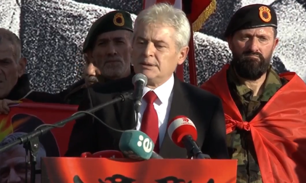 Ali Ahmeti falënderon Perëndimin për mbështetjen ndaj UÇK-së