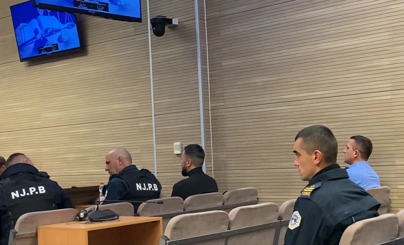 Syla hedh poshtë akuzat për nxitjen e djalit në vrasje në Podujevë