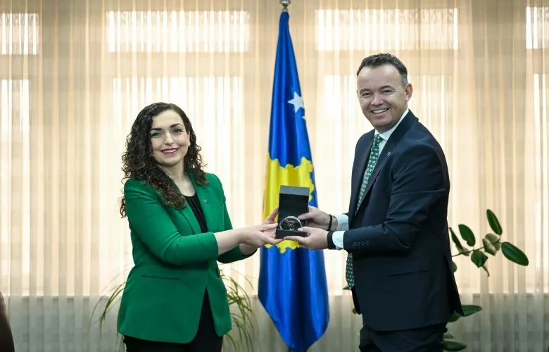 Osmani thekson rëndësinë e bashkëpunimit për Mitrovicën