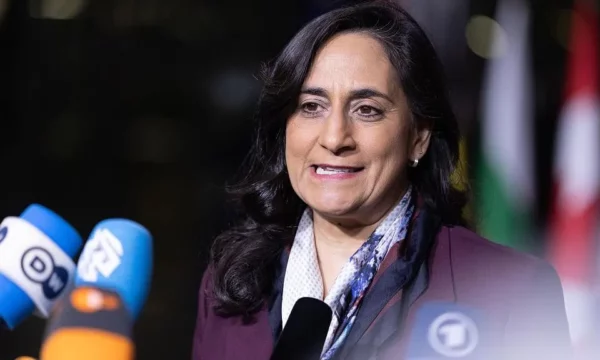 Izraeli ndalon hyrjen e gjashtë deputetëve kanadezë në Bregun Perëndimor