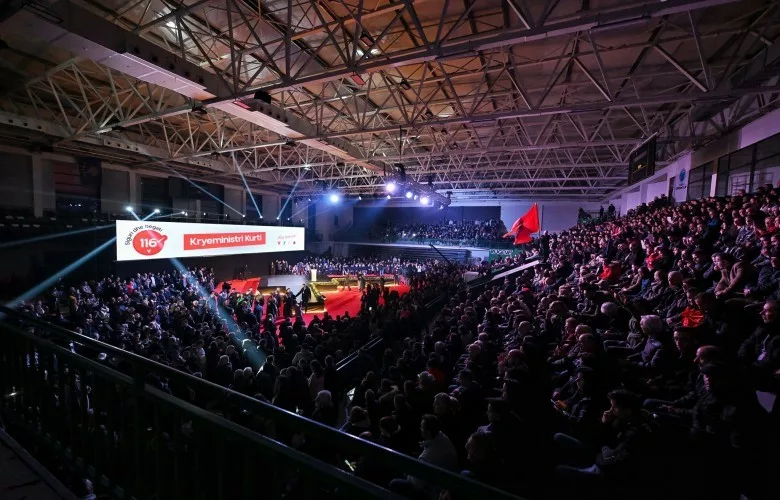 Kurti në Mitrovicë: Angazhime për FSK, Trepçën dhe mirëqenien