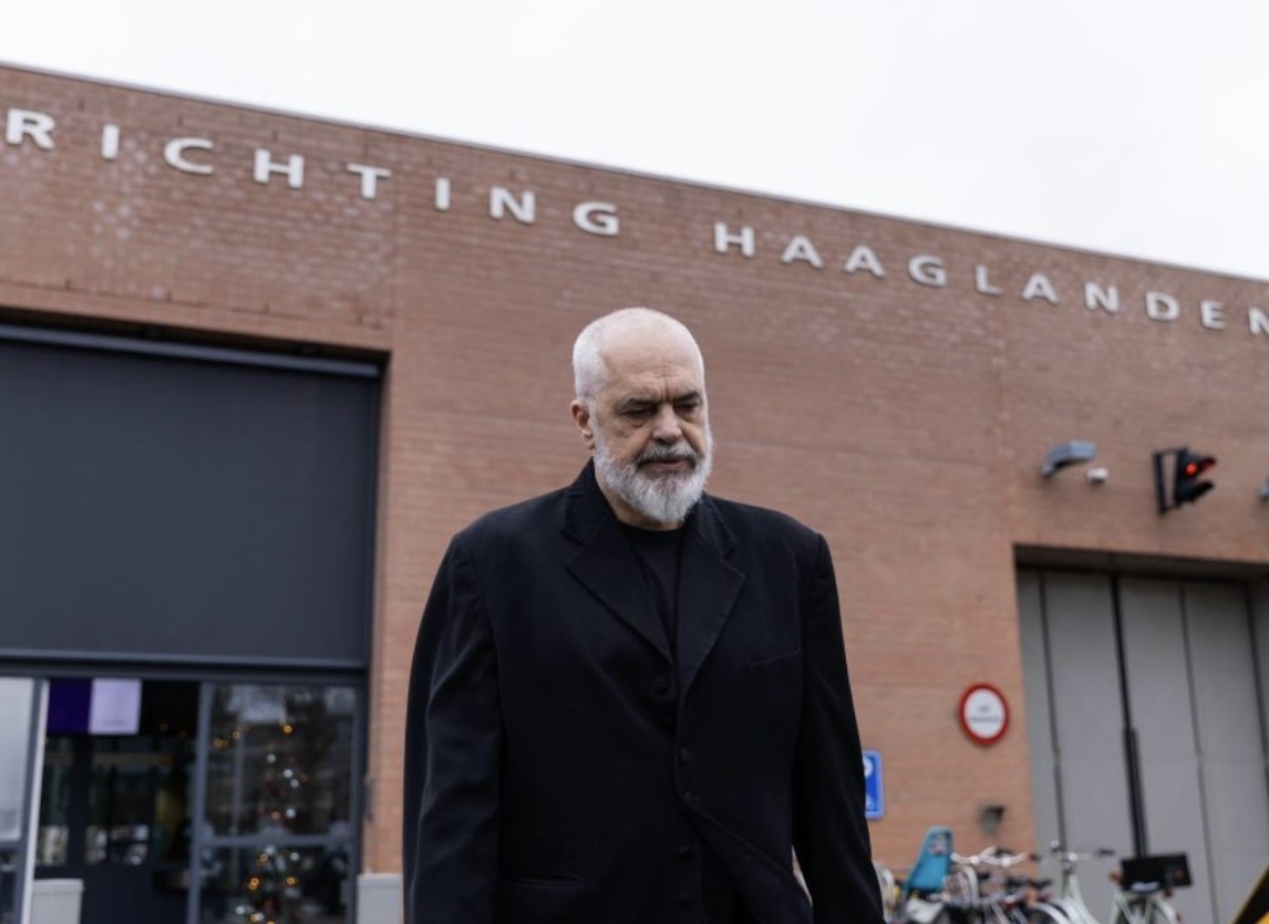 Edi Rama takohet me Thaçin: Është në formë të shkëlqyer