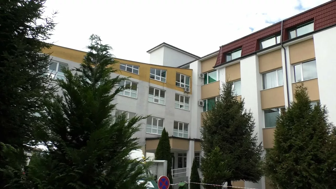 Gruaja e pajetë në Gjakovë, nis hetimi për rrethanat e vdekjes