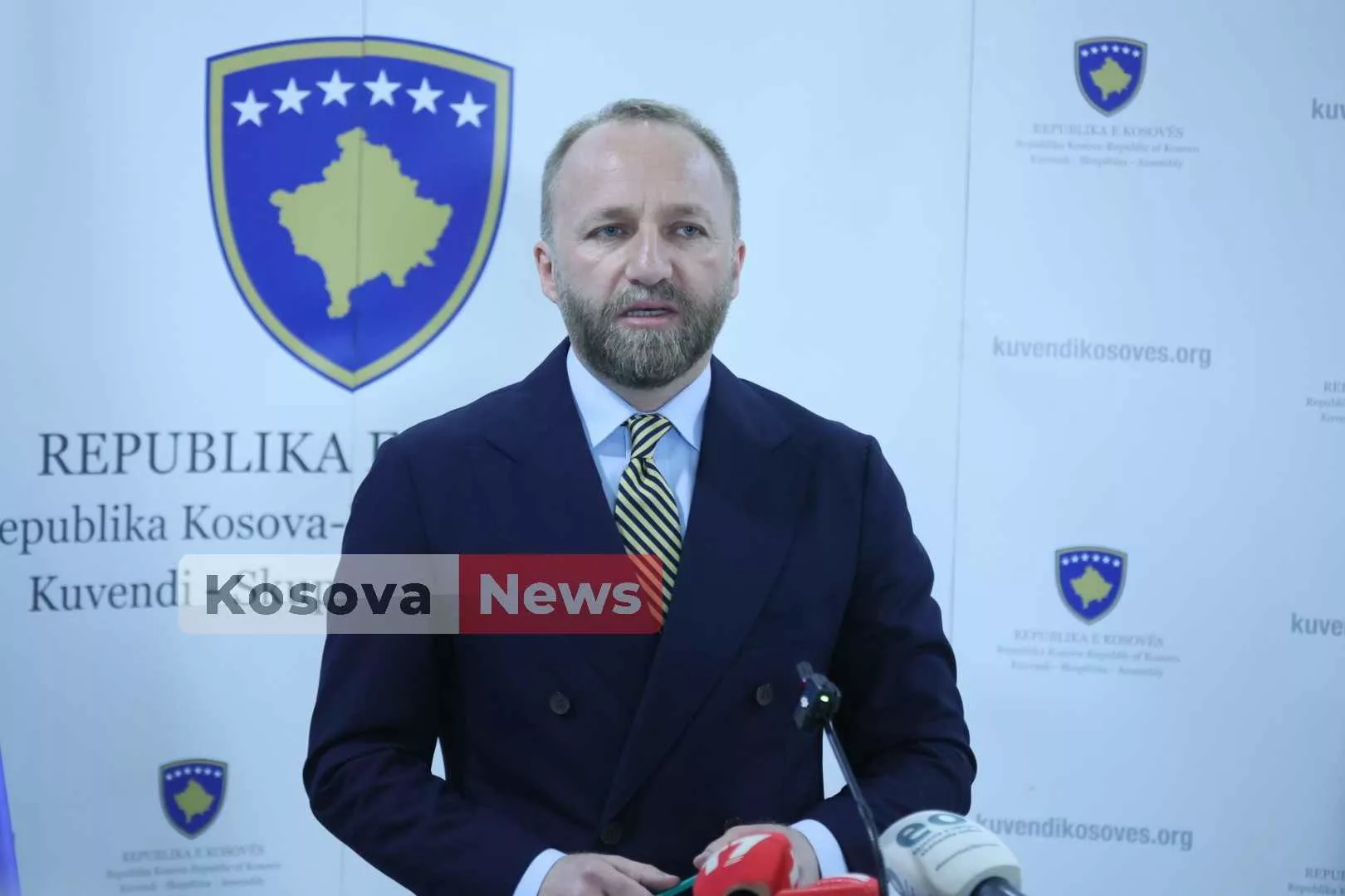 Opozita kritikon qeverinë për çështjet e tatimeve pas dështimeve të mëparshme