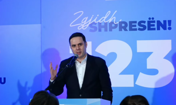 Abdixhiku: Përfundimi i magjistraleve, për Pejë e Gjakovë