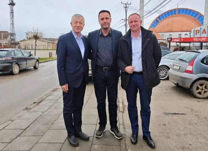 Konjufca viziton Vitinë, prezantohet programi i VV-së