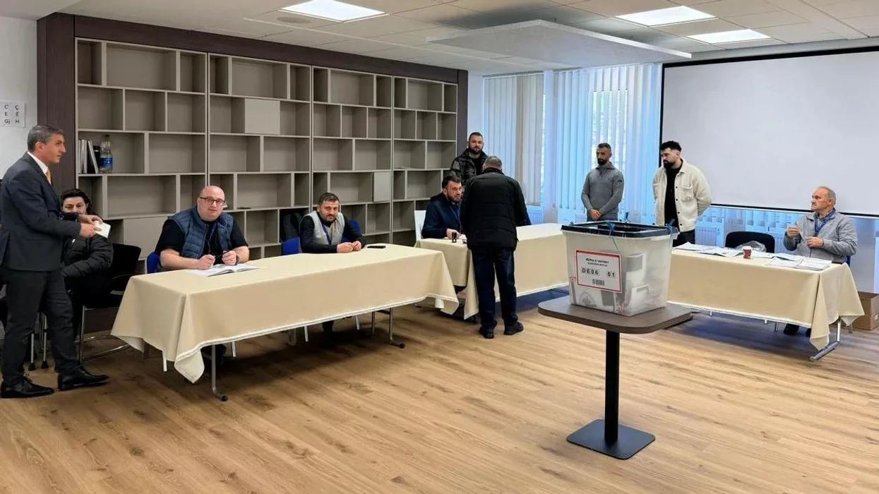 Mbyllet votimi në 25 ambasada, pjesëmarrje 81.29%