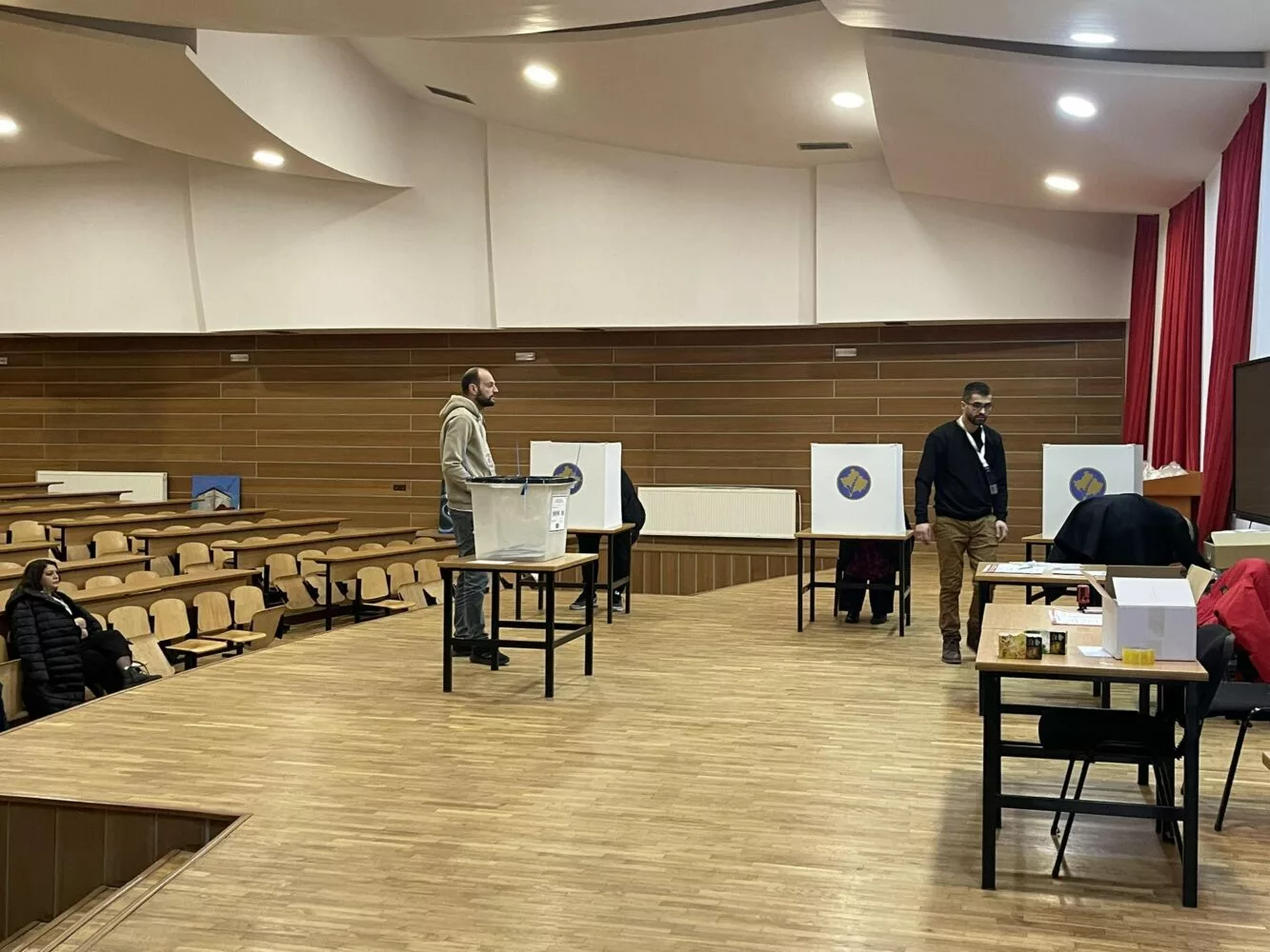 Mazreku: Votimi i qetë, mbi 20 votues brenda një ore