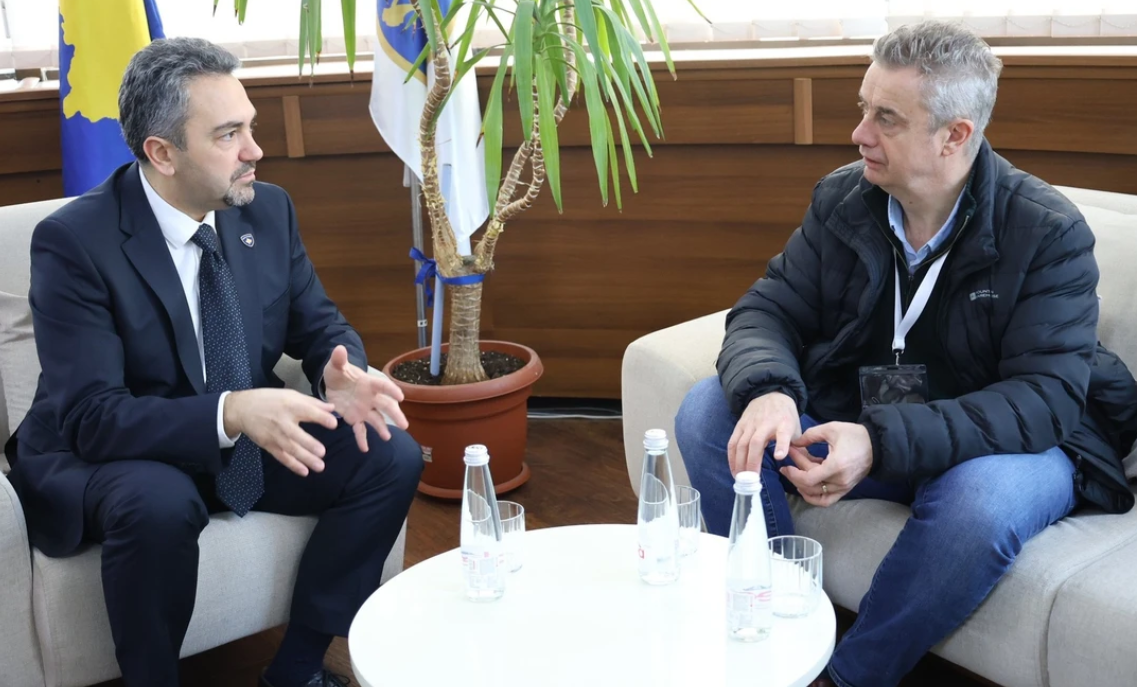 Ambasadori britanik vlerëson KQZ për përgatitjet zgjedhore