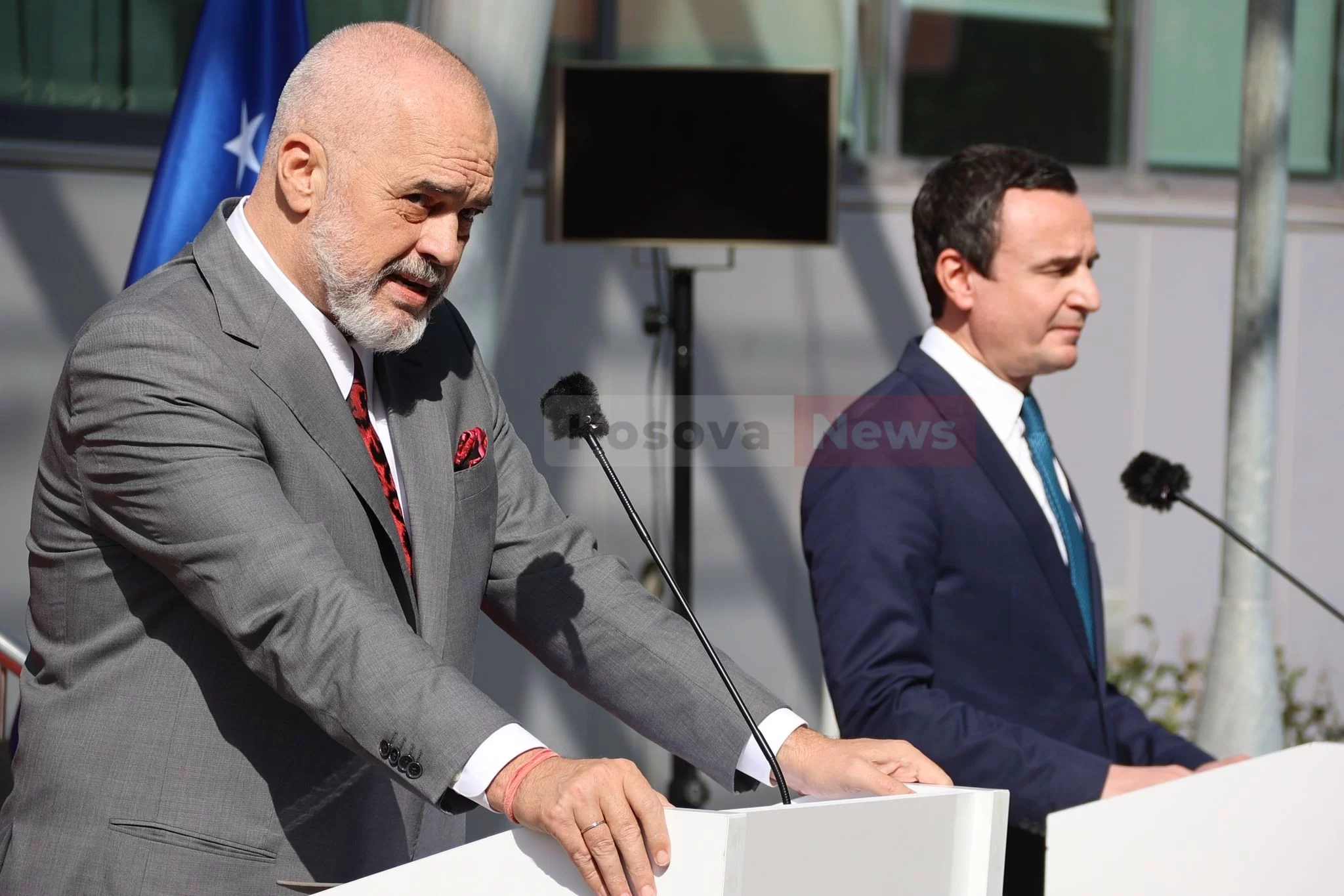 Kryeministri Rama uron homologun kosovar për rizgjedhjen e tij