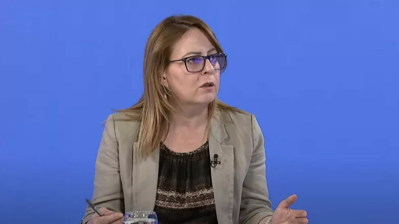 Hykmete Bajrami kërkon ndjesë për situatën e krijuar