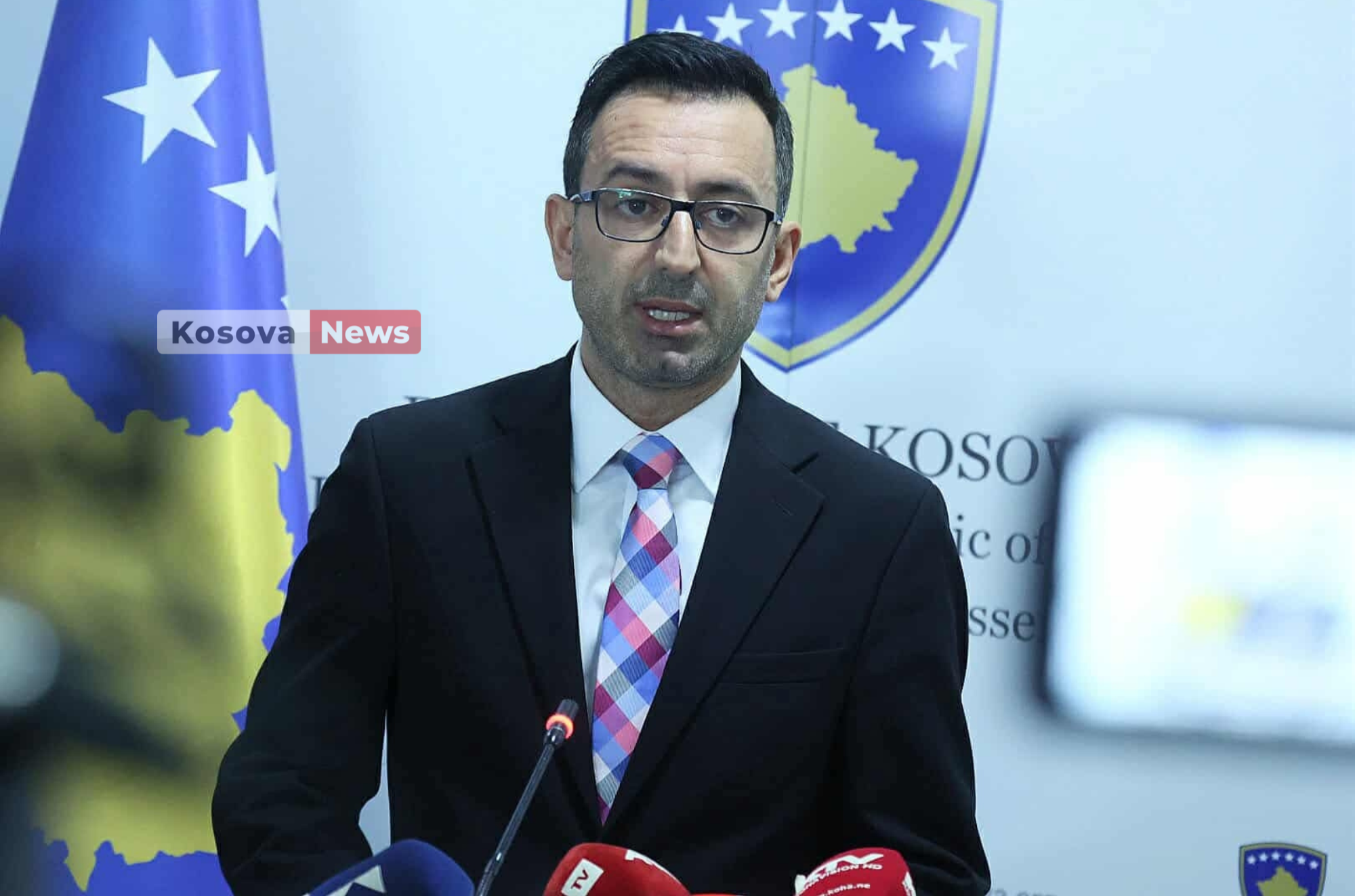 Basha Nderon Dëshmorët dhe Veteranët e UÇK-së në Ditën e Veteranëve