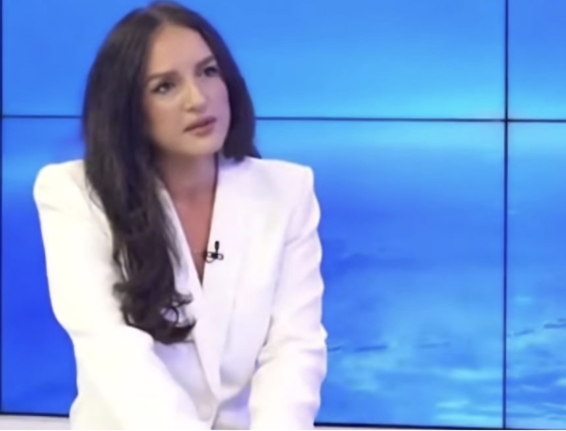 RTK gjobitet për moskthimin e Blera Foniqit në detyrë