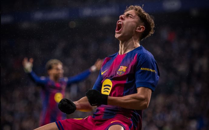 Barcelona Triumfon në Sekondat e Fundit të Derbit Lokal