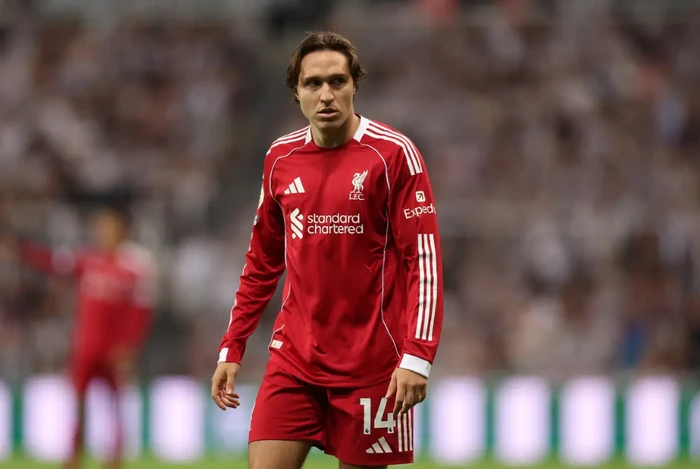 Liverpooli vazhdon të ndjekë Chiesa, pavarësisht rivalëve italianë