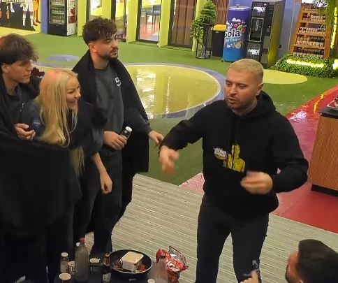 Alba dhe Labi përballen në debat, përmendet Kurani