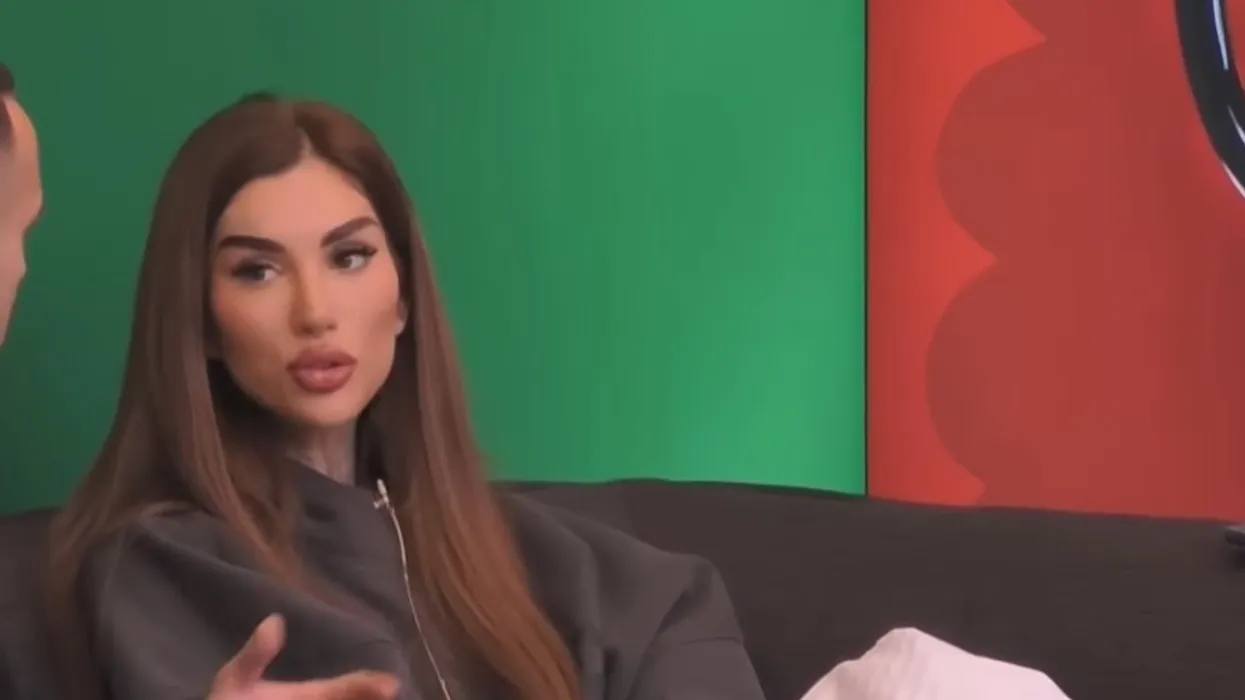 Bia publikon foto artistike nga vaska