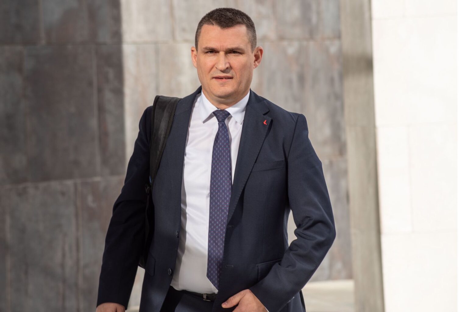 Altin Dumanit i miratohet kërkesa për detyrë në Kosovë