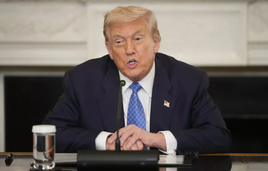 Trump: SHBA konsideron blerjen e Grenlandës në çdo mënyrë