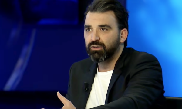 Mehmetaj rikujton Abdixhikut standardin e tij për humbjen